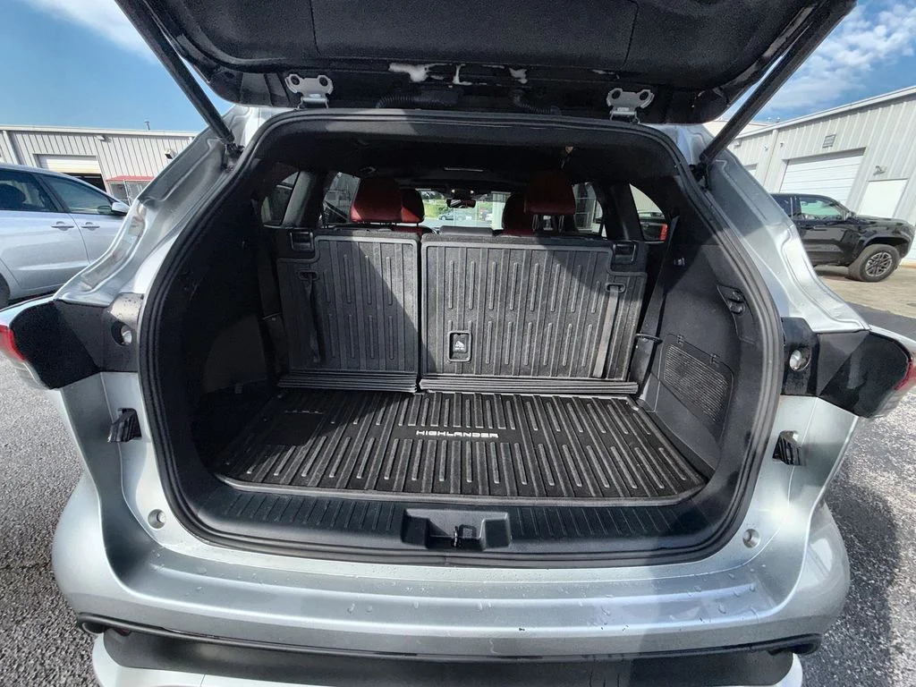 Used 2022 Silver Toyota XSE image 25