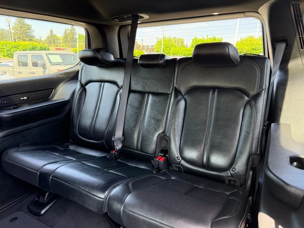 Used 2022 Bright White Clearcoat Jeep Series III image 34