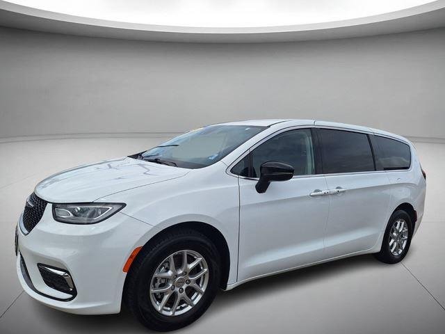 Used 2024 Bright White Clearcoat Chrysler Touring L image 9