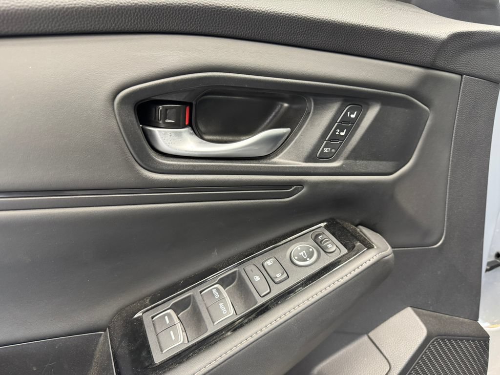 Certified Used 2025 Urban Gray Pearl Honda HYBRID TOURING image 76