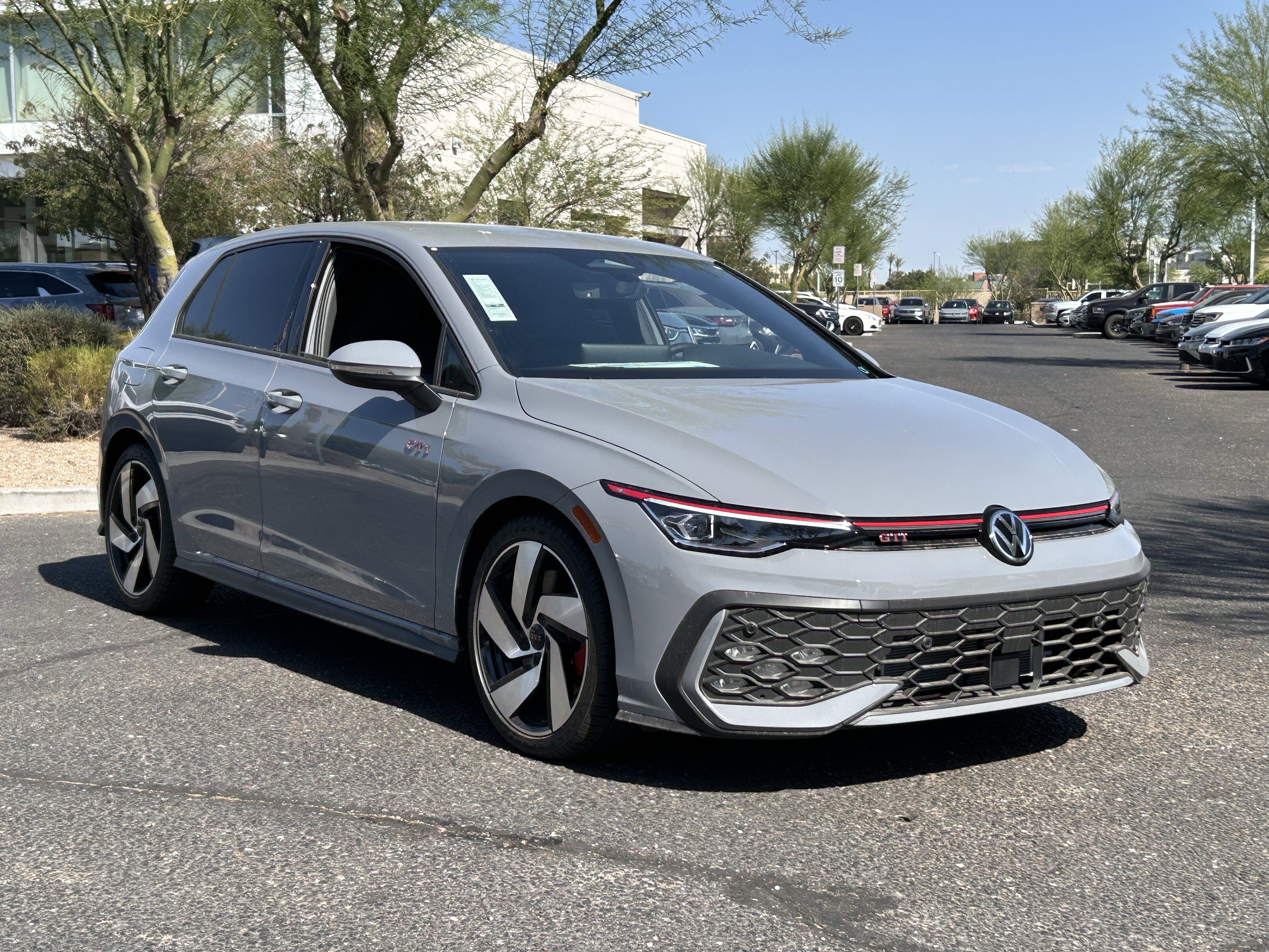 New 2026 Moonstone Gray Volkswagen S image 4