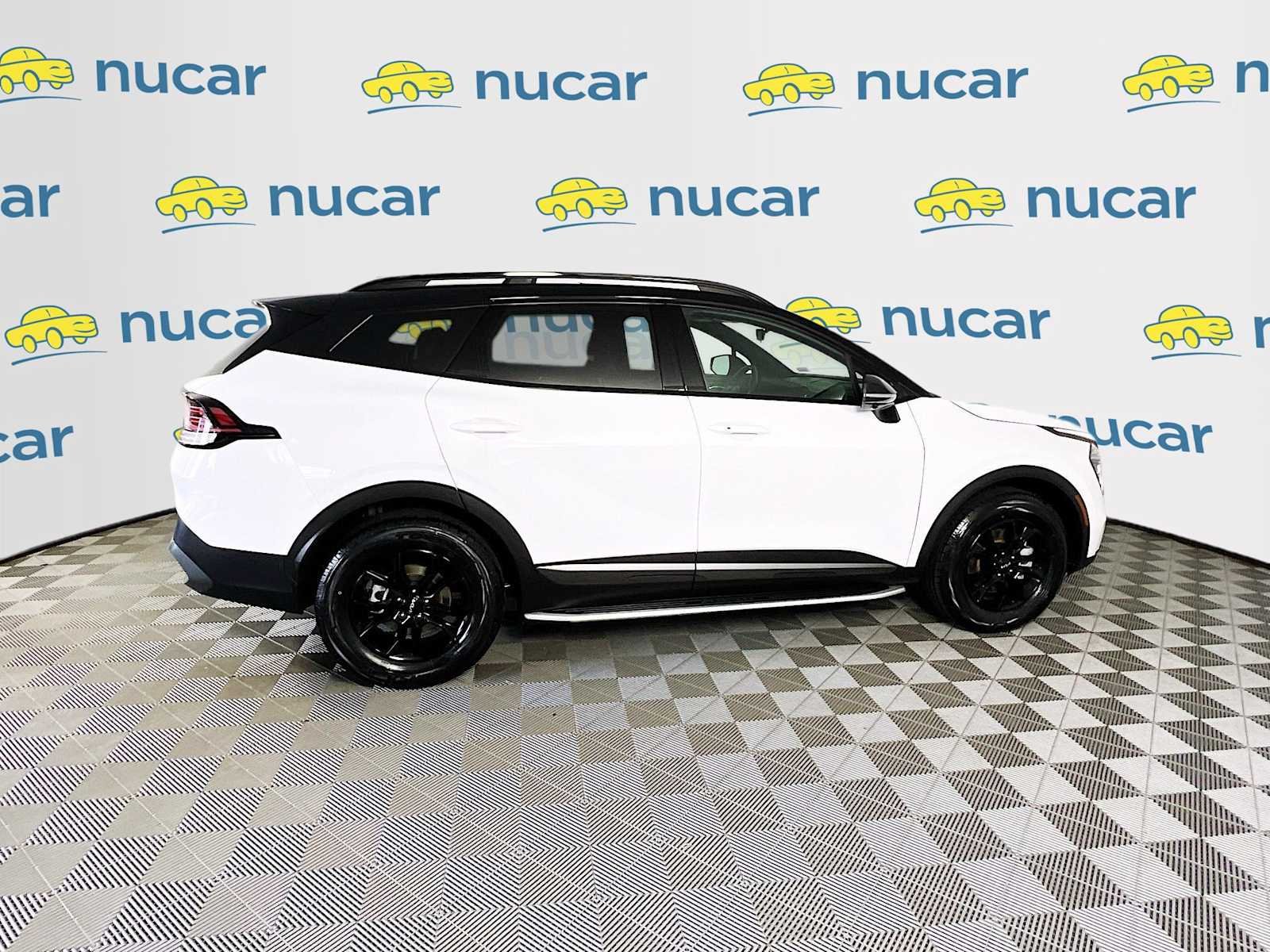 Used 2023 Glacier White Pearl/Ebony Black Roof Kia X-Pro Prestige image 8