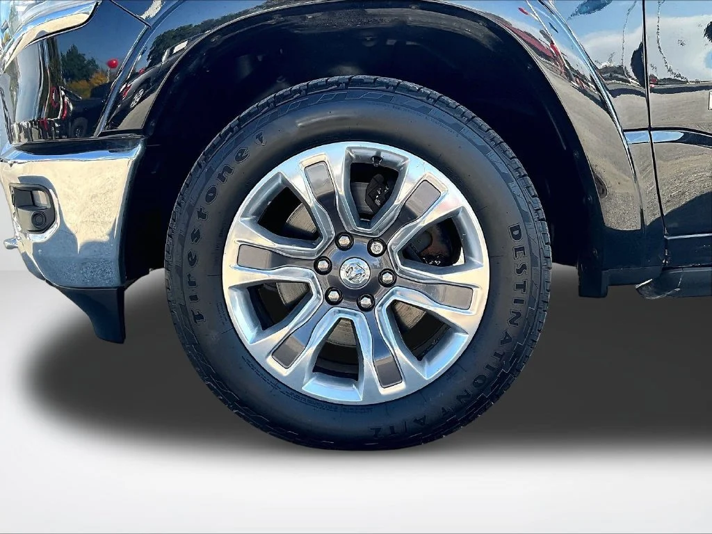 Used 2019 Black Ram Laramie Longhorn image 10