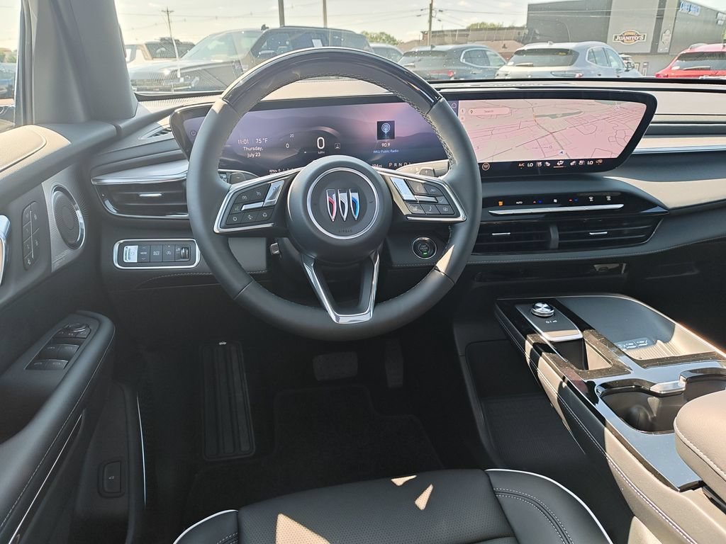 New 2026 Iridescent White Tricoat Buick Avenir image 16