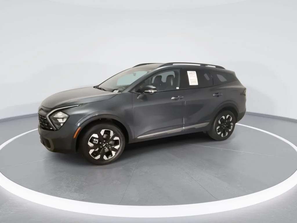 Used 2023 Gray Kia X-Line image 6