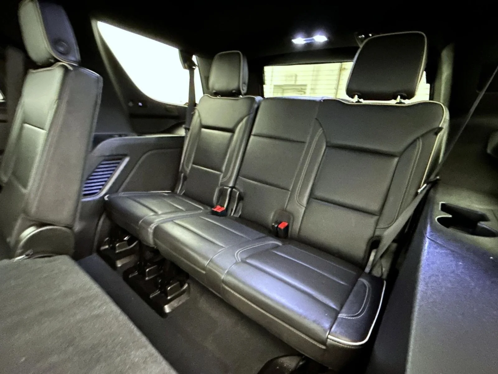 Used 2021 Black GMC SLT image 20