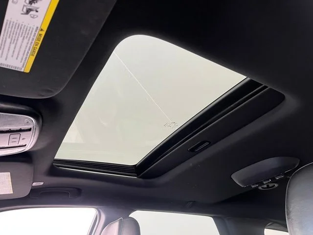 Used 2020 White/off-white Dodge R/T image 18