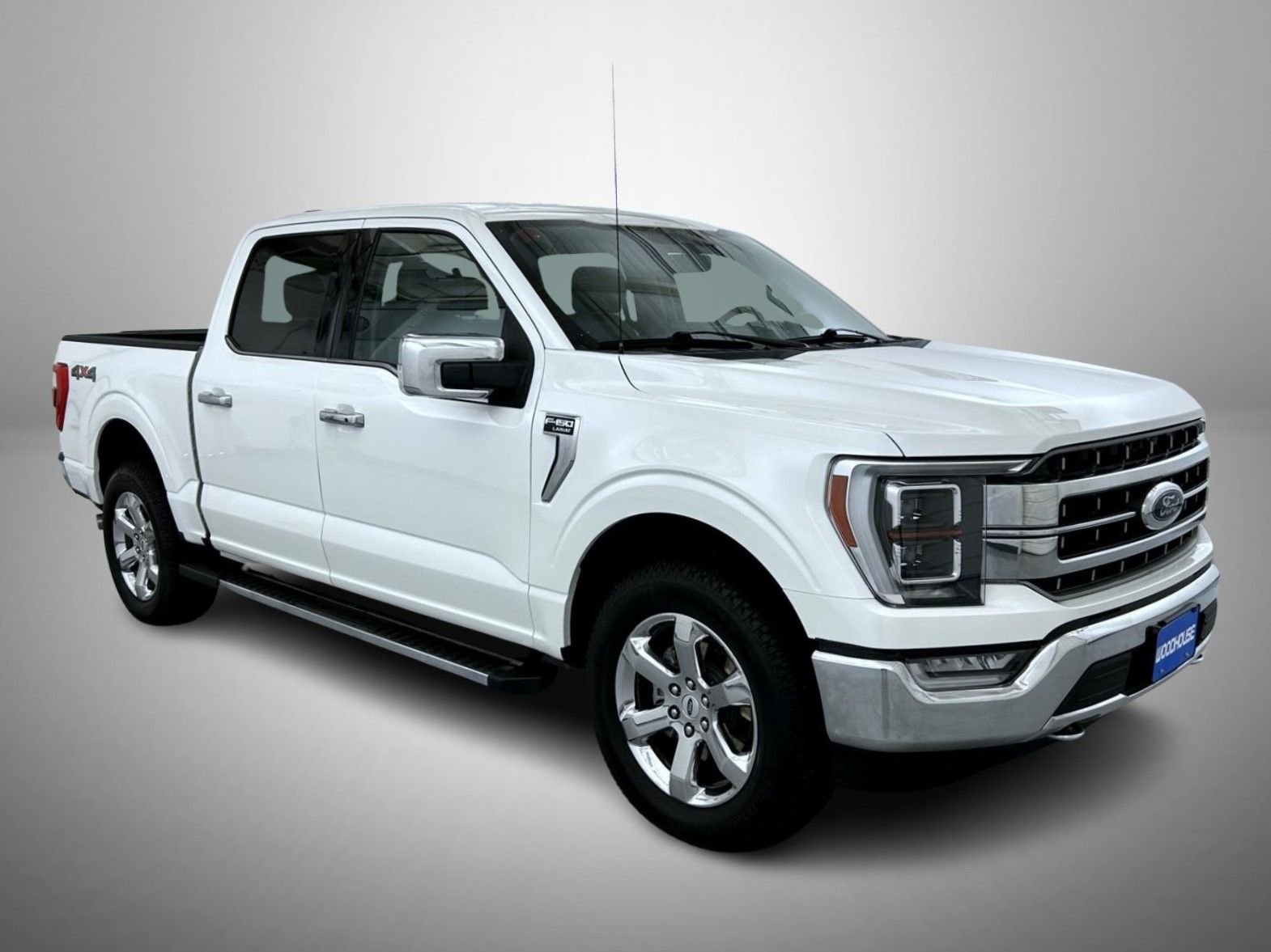 Used 2021 White Ford Lariat image 3
