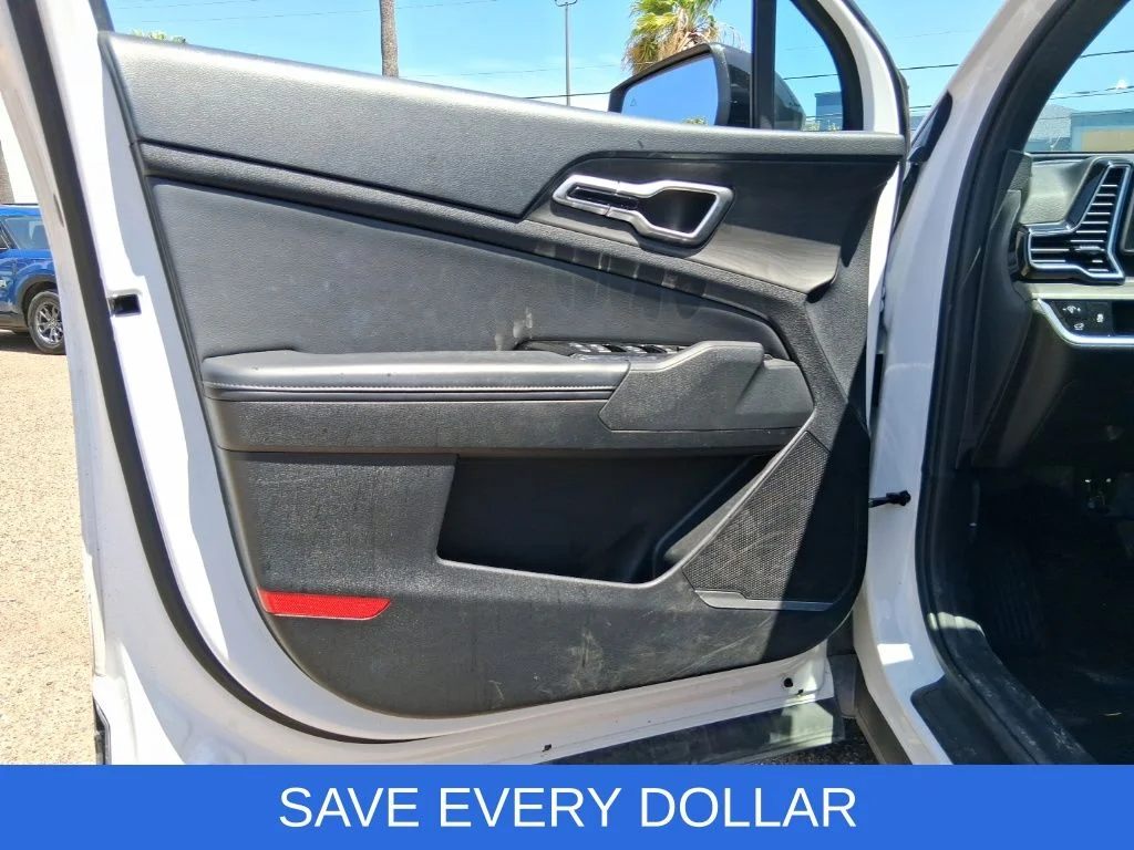 Used 2024 White Kia X-Line image 7
