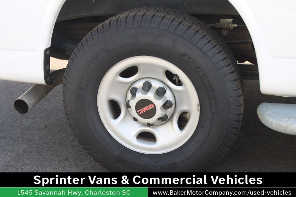 2023 GMC Savana Cargo Work Van - Photo 12