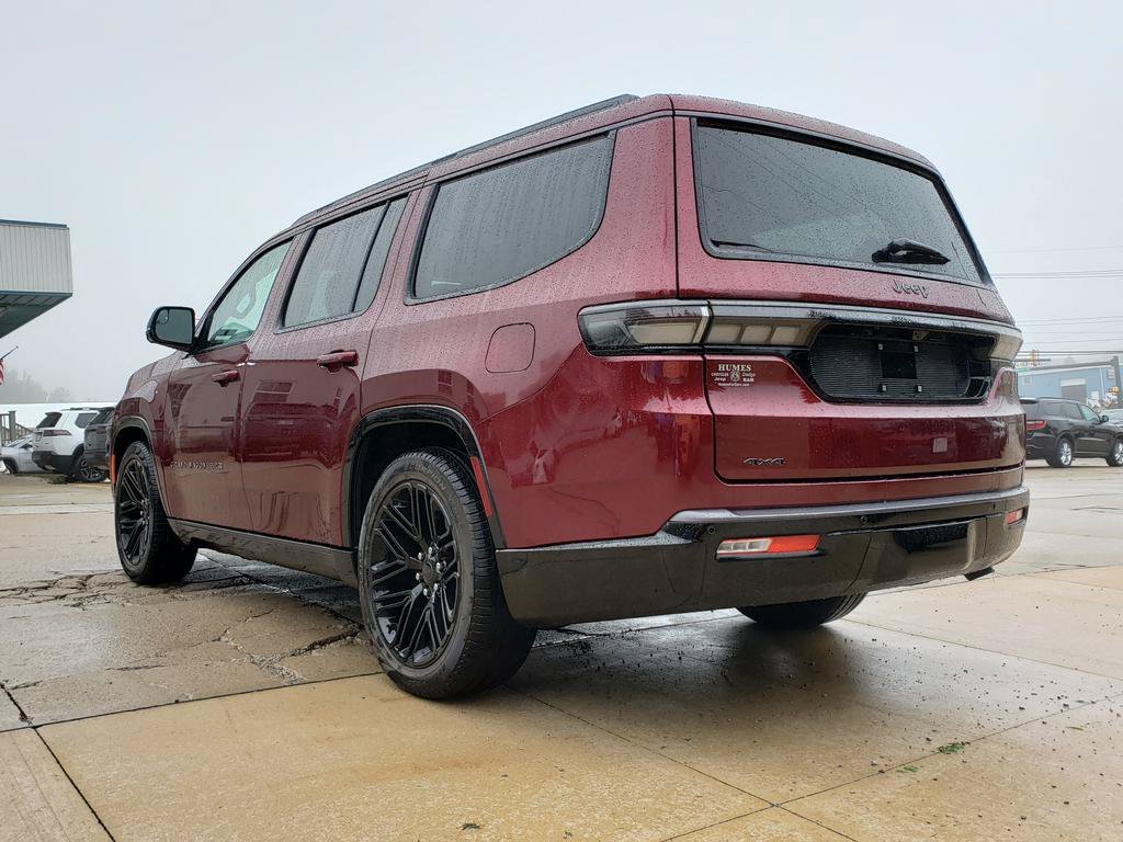 New 2026 Velvet Red Pearl-Coat Exterior Paint Jeep Limited Reserve image 6
