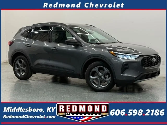 2025 Ford Escape ST-Line FWD's photo