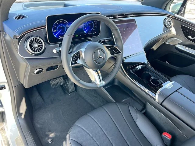 Used 2025 Silver Mercedes-Benz 350 SUV image 9