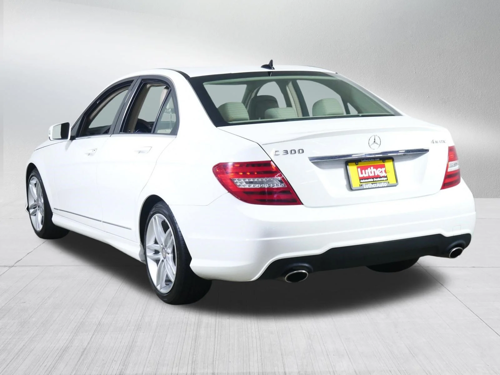 Used 2014 Diamond White Metallic Mercedes-Benz C 300 Sport image 5