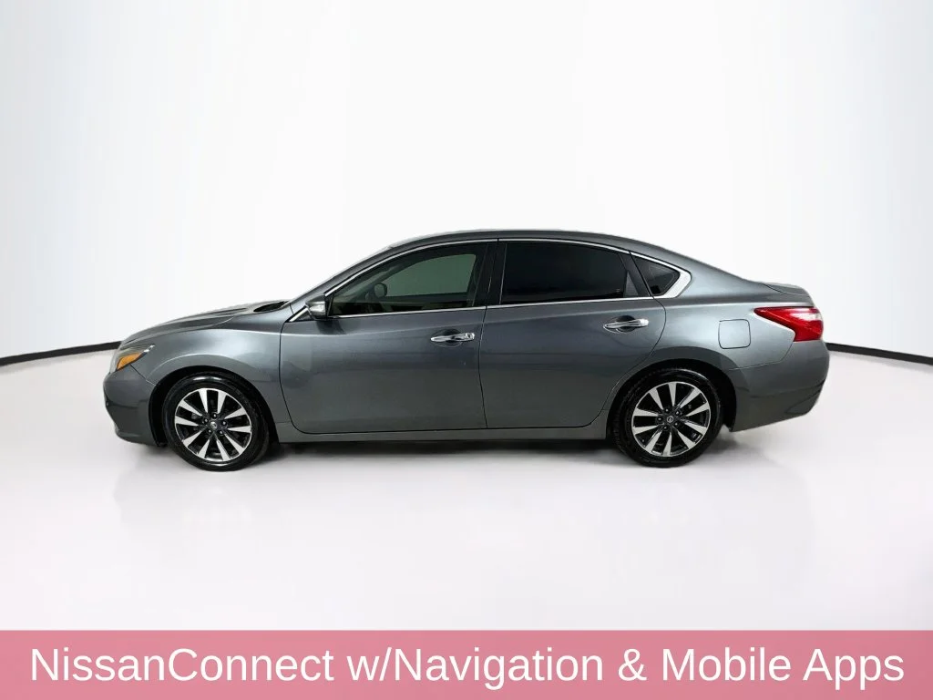 Used 2017 Gray Nissan 2.5 SL image 4
