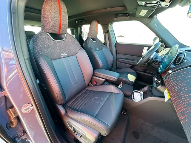 2026 MINI Countryman S - Photo 24