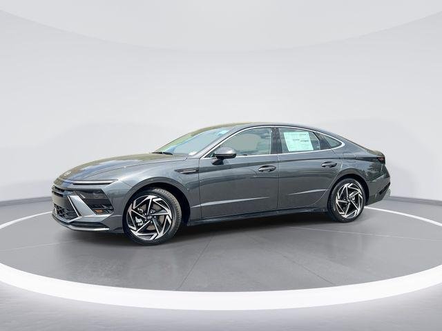 2026 Hyundai Sonata SEL AWD's photo