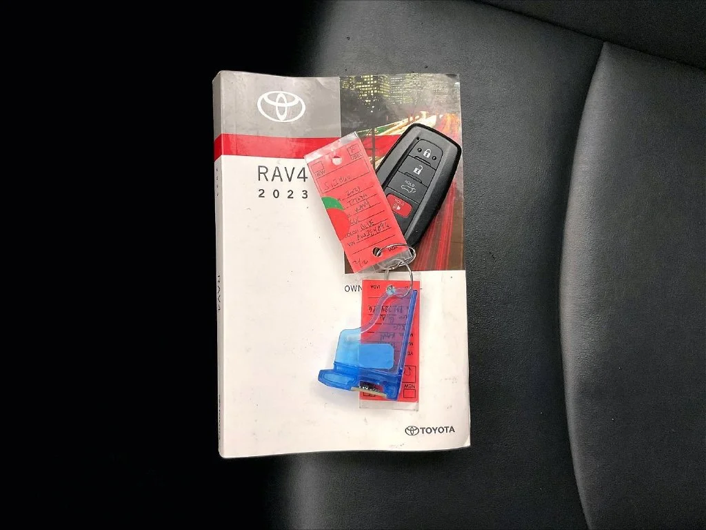 2023 Toyota RAV4 XLE Premium - Photo 15