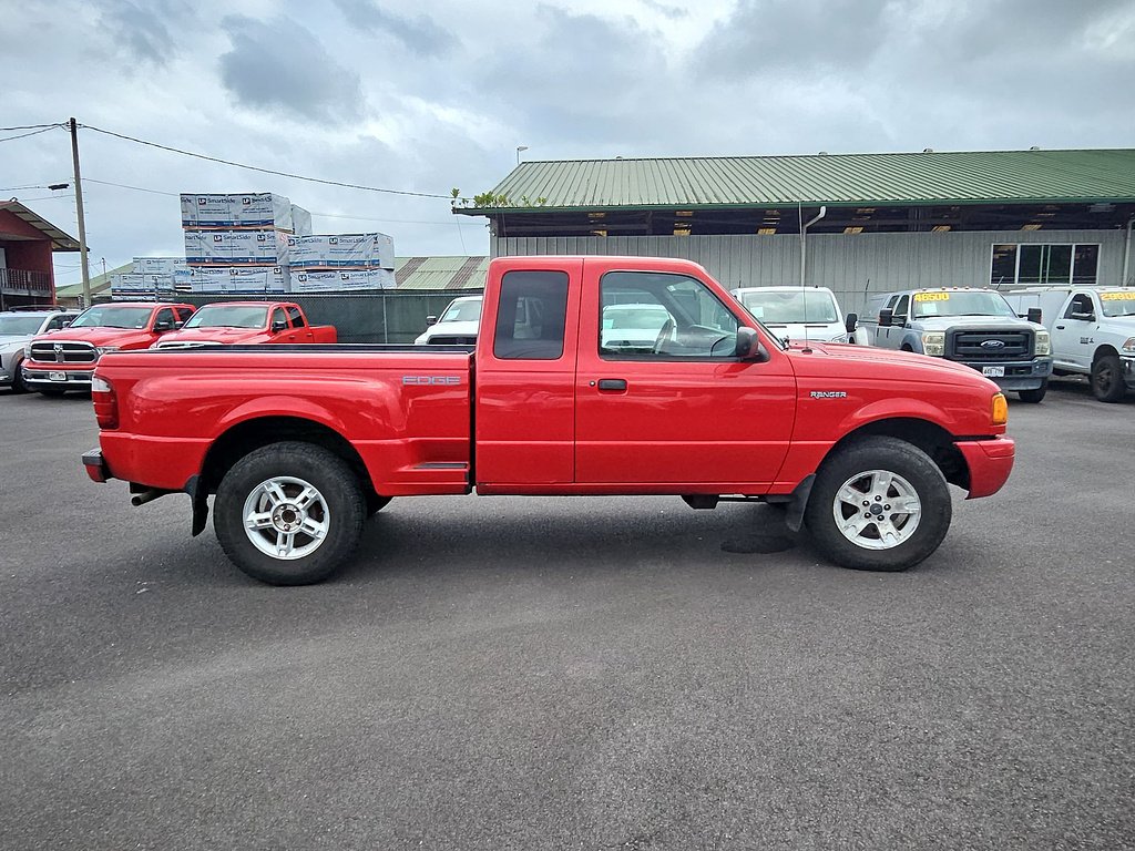 Used 2002  Ford Edge image 12