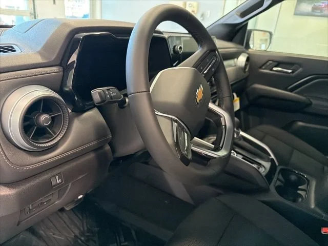 2026 Chevrolet Colorado LT - Photo 16