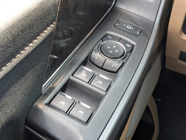 Used 2024 White Ford Lariat image 25