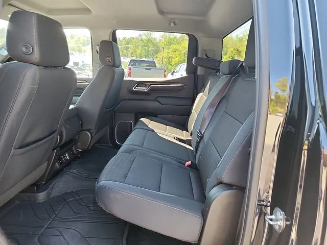 2024 Chevrolet Silverado 1500 RST - Photo 10