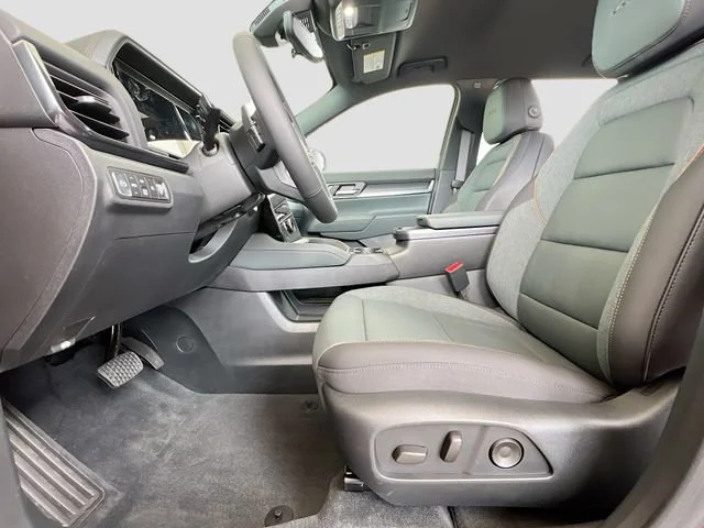 2026 GMC Terrain AT4 - Photo 15
