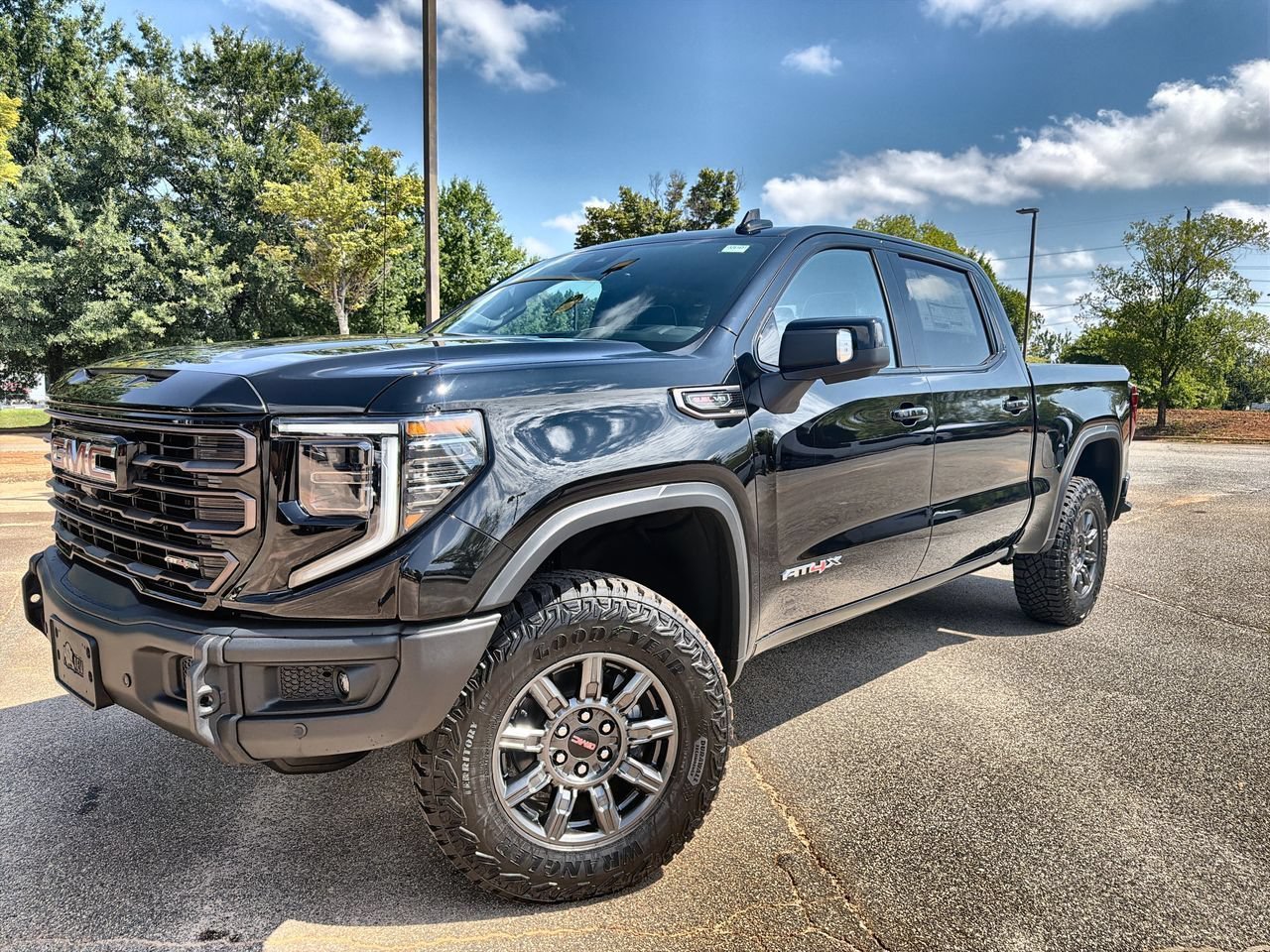 New 2026 Onyx Black GMC AT4X image 1