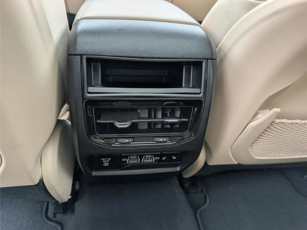 Used 2022 Velvet Red Pearlcoat Jeep 4xe image 20