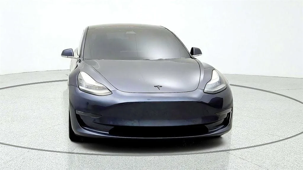 Used 2018 Midnight Silver Metallic Tesla Performance AWD w/ 20