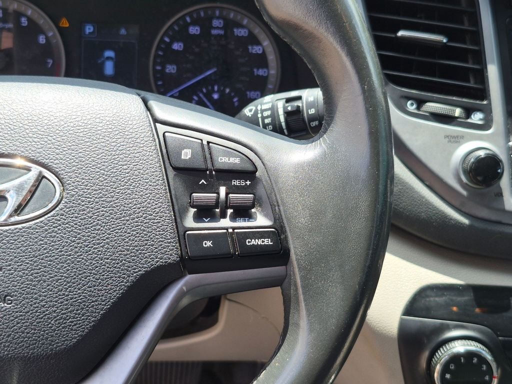 Used 2016 White Hyundai Sport image 19