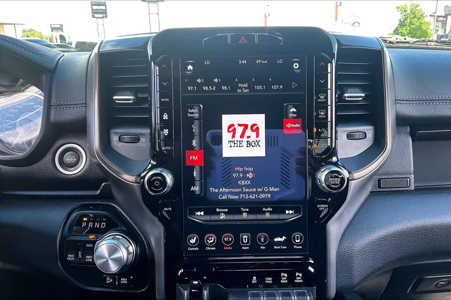 Used 2021 Bright White Clearcoat Ram Rebel image 34