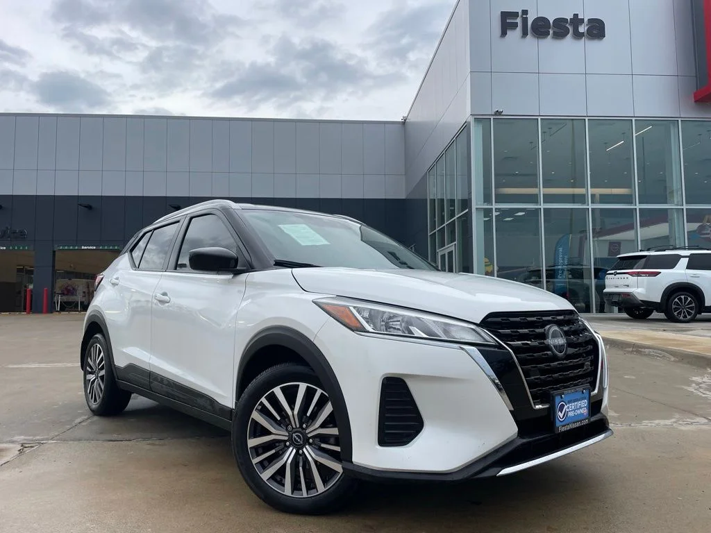 2024 Nissan Kicks 1.6 SV's photo