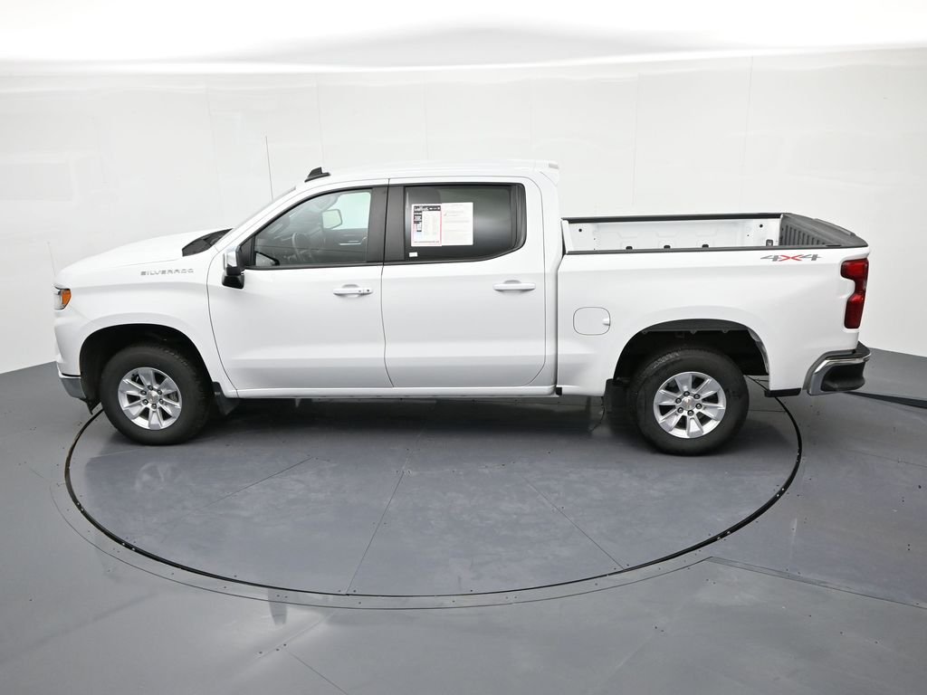 2025 Chevrolet Silverado 1500 LT - Photo 19