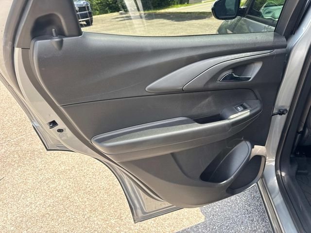 Used 2025 Gray Chevrolet ACTIV image 16