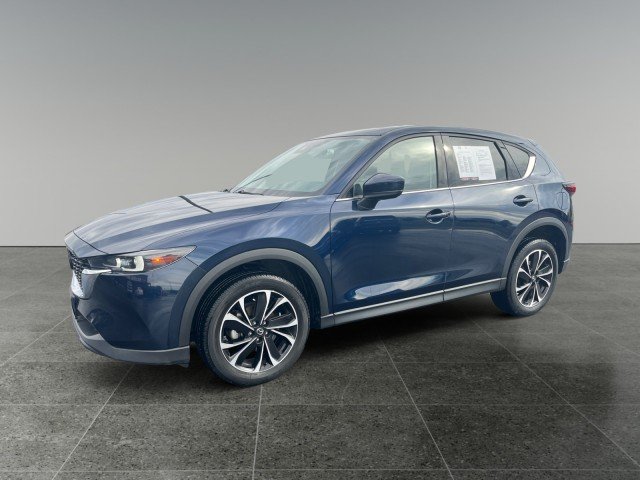 2023 Mazda CX-5 S Premium package