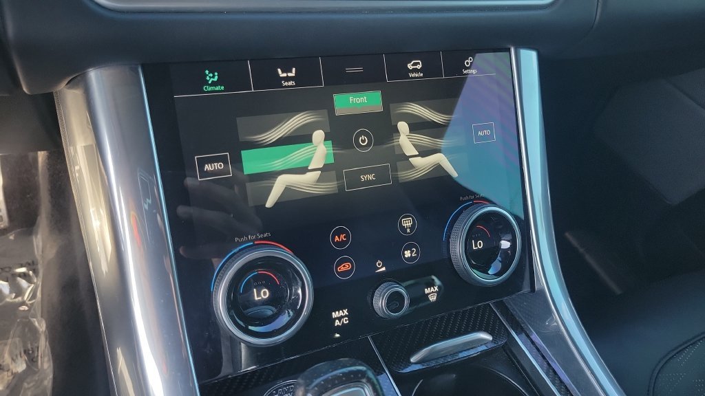 Used 2019 Black Land Rover SVR image 15
