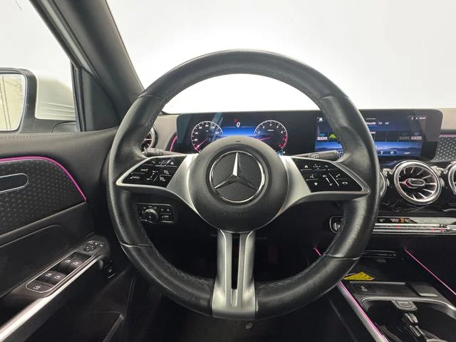 Certified Used 2024 Polar White Mercedes-Benz GLB 250 image 21