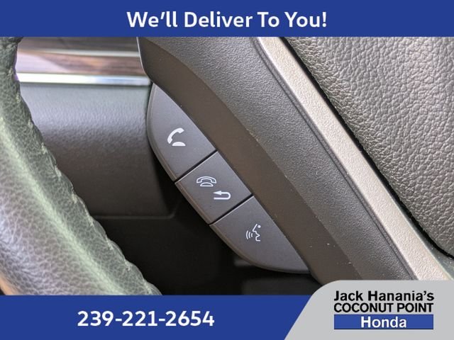 Used 2015  Honda Touring image 33