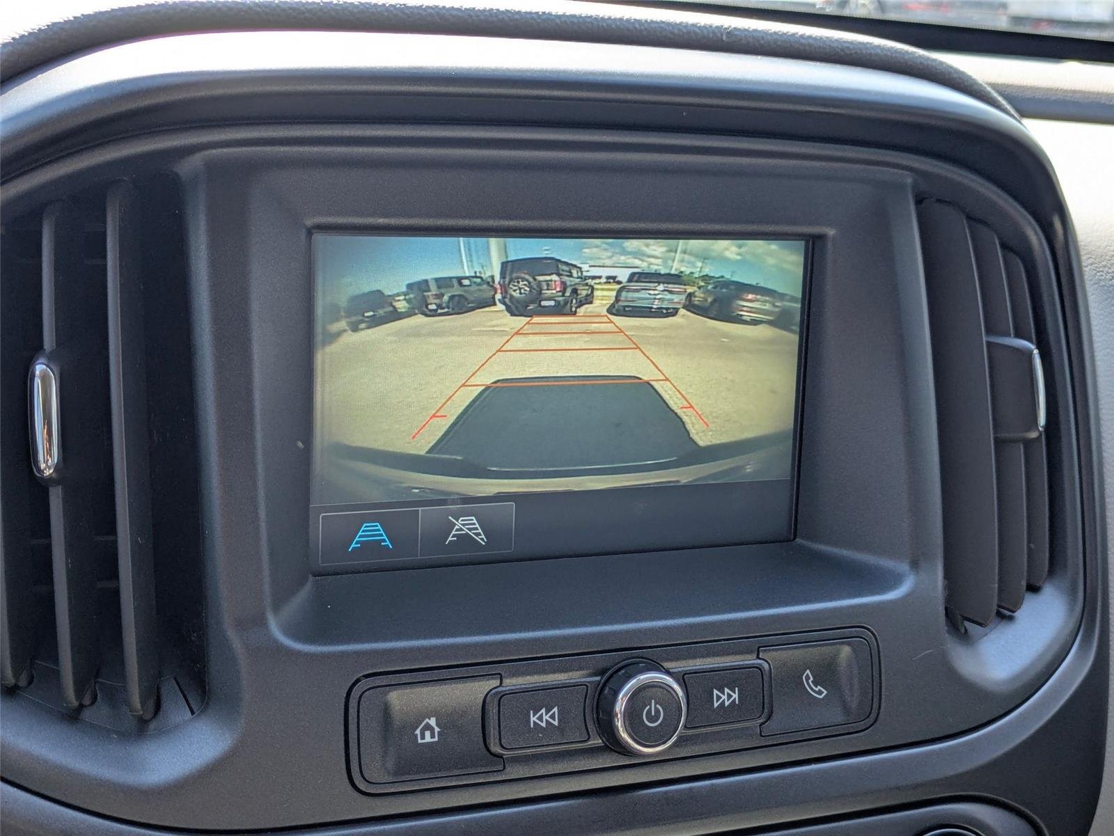 Used 2017 Summit White Chevrolet 2WD WT image 19