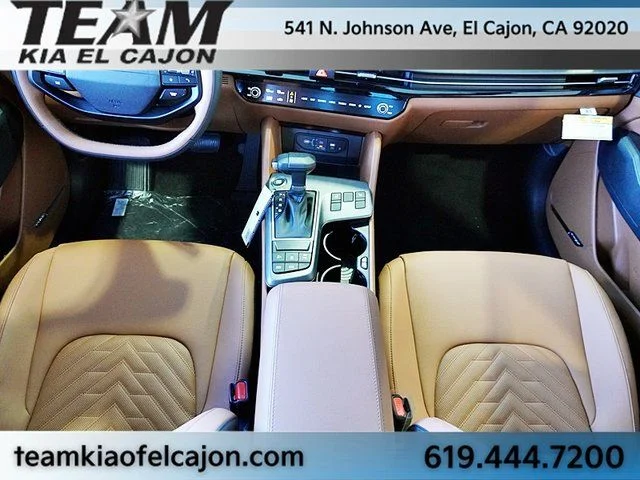 New 2026 White Kia X-Line image 26