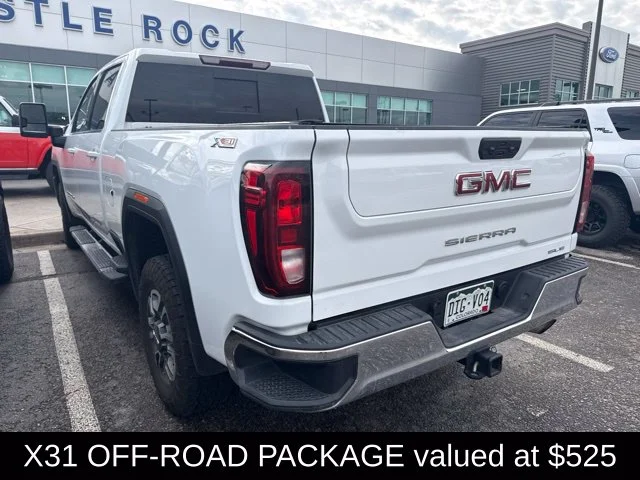 Used 2025 White GMC SLE image 9