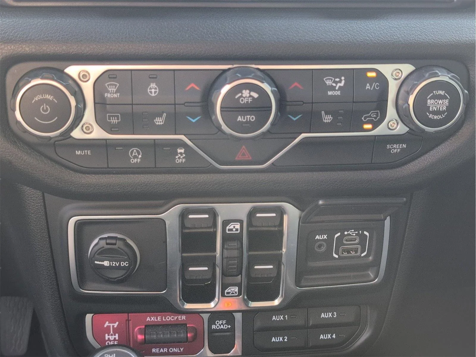 Used 2025 Hydro Blue Pearlcoat Jeep Willys image 19
