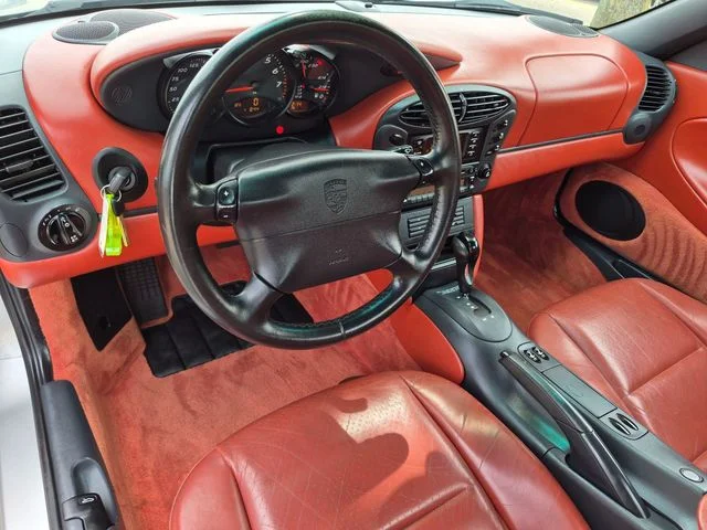 Used 1997  Porsche Base image 10