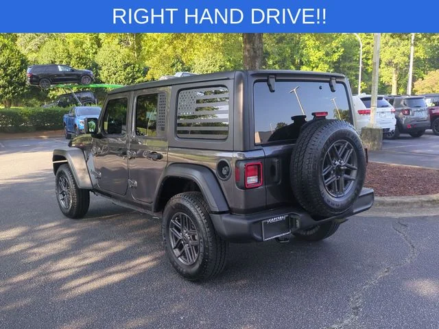 Used 2024 Gray Jeep Sport RHD image 3