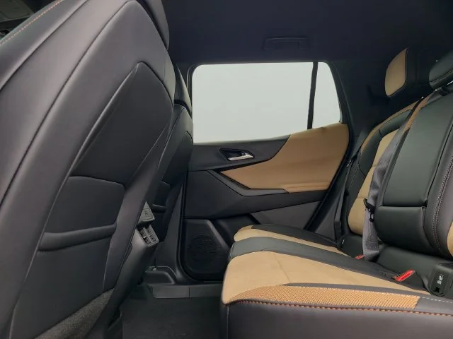 New 2027 Mosaic Black Metallic Chevrolet ACTIV image 13