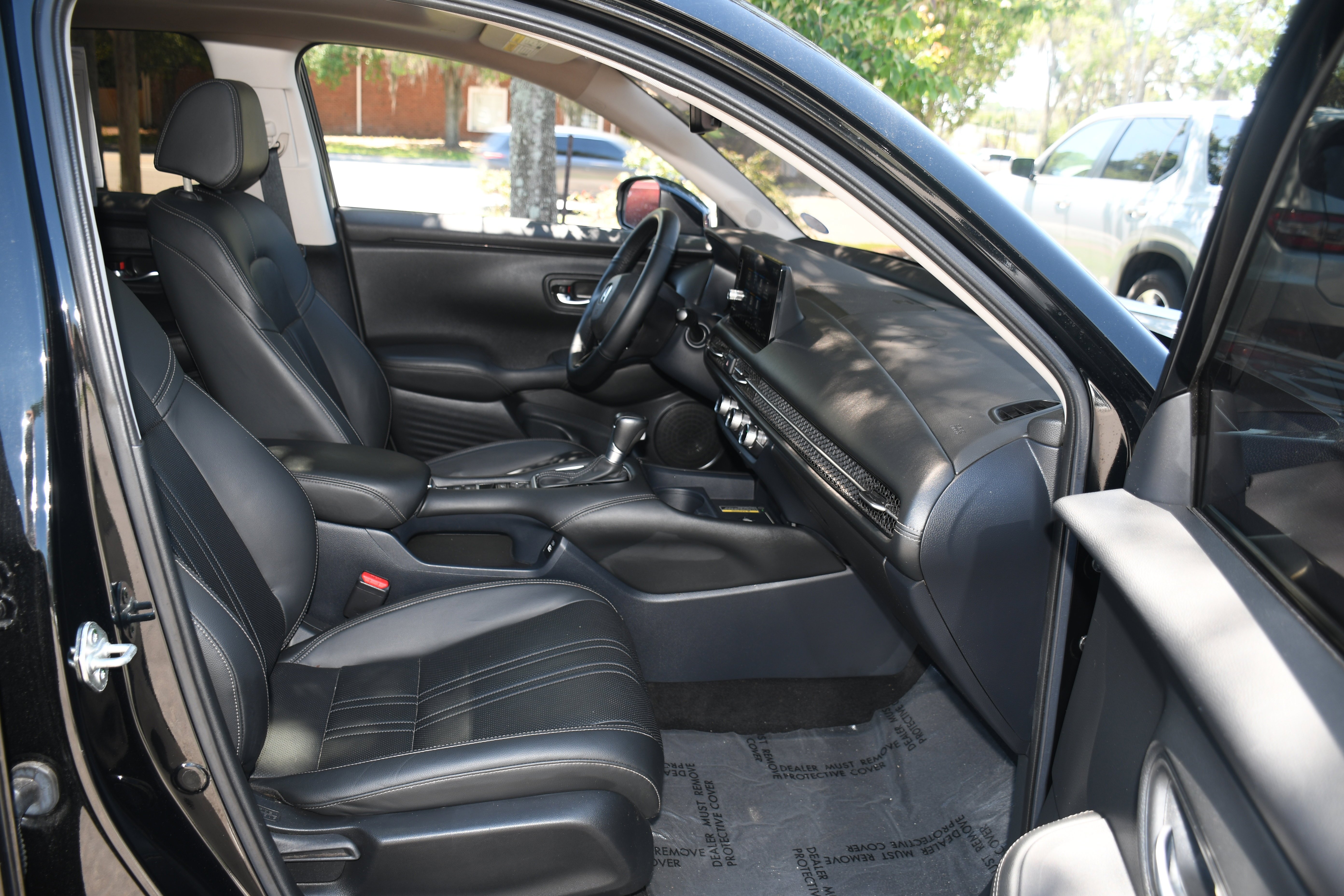 Used 2023 Black Honda EX-L image 20