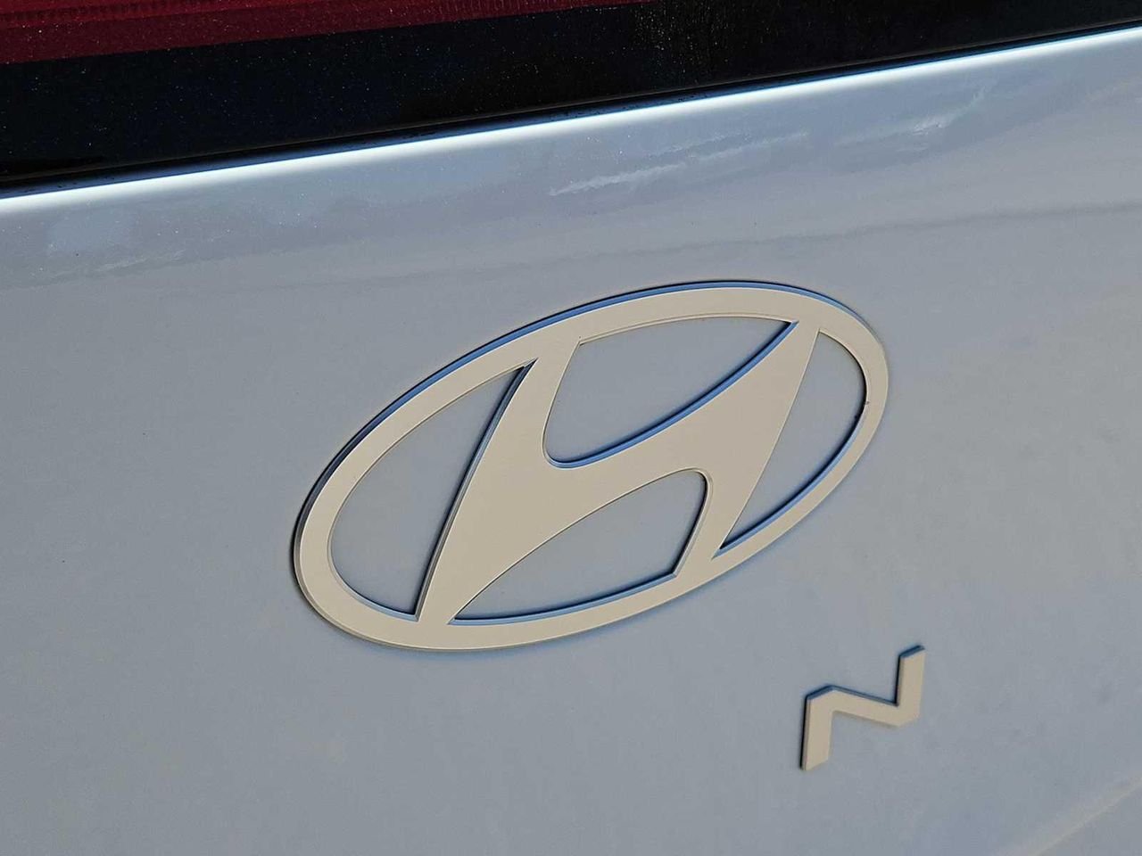 2026 Hyundai Kona Limited - Photo 11