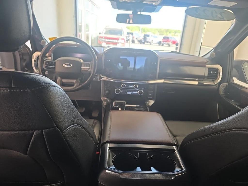 Used 2022 Gray Metallic Ford Lariat image 11