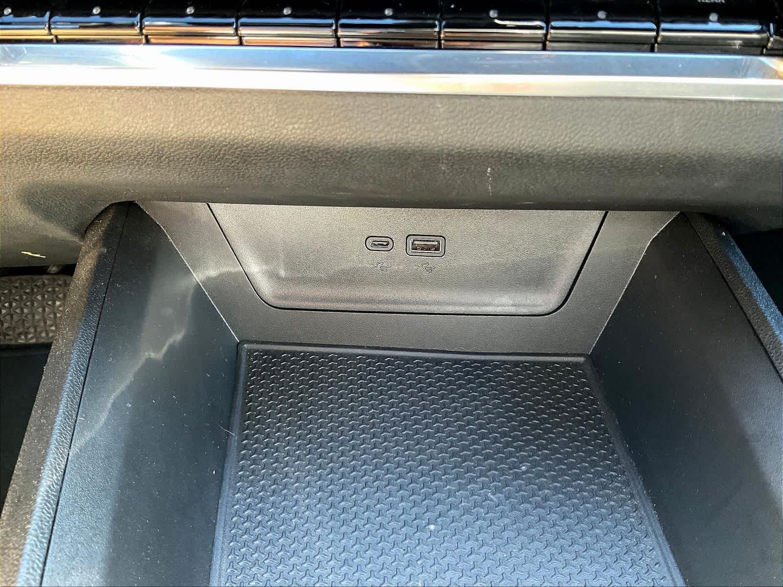 Used 2025 Cacti Green Chevrolet LT image 18